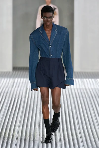 Look 40